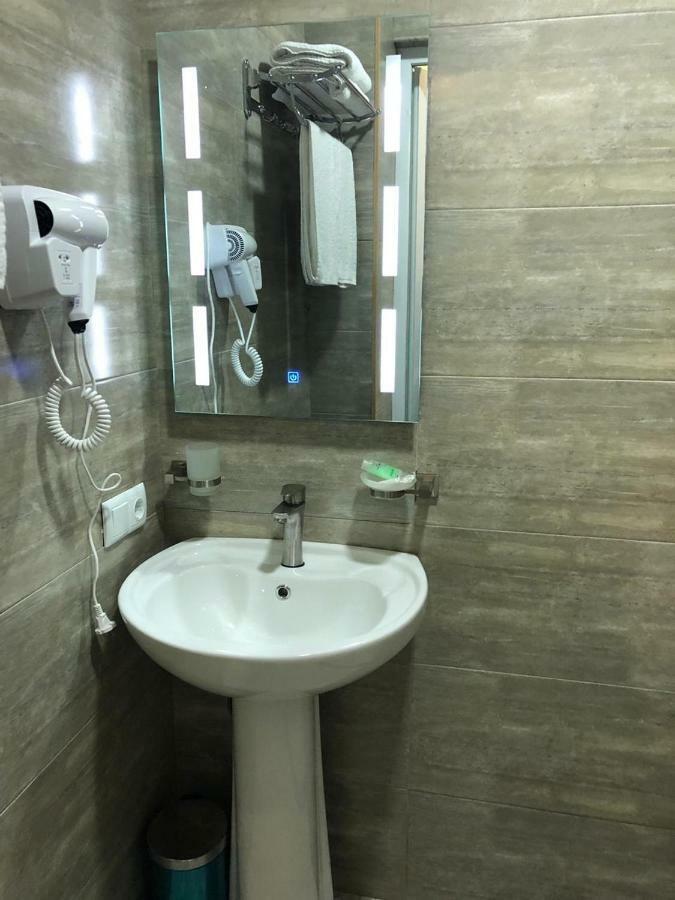 Hotel Royal Georgia Batumi Zewnętrze zdjęcie